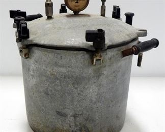 Vintage Ward's Pressure Cooker No. 12