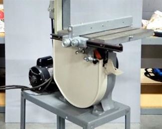 Delta Rockwell Model 14 Band Saw, On Stand, No Blade, Powers On