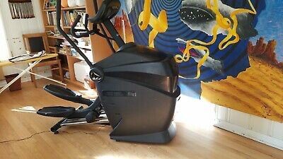 Octane Fitness Q37 Ck Front Drive Elliptical Trainer