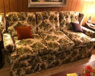 Couch (Sleeper)