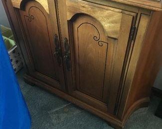 Sideboard
