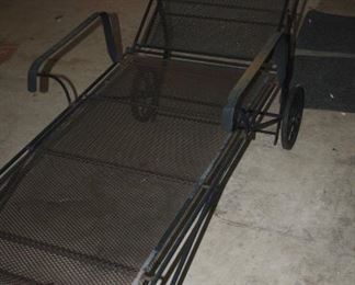 WROUGHT IRON CHAISE LOUNGER