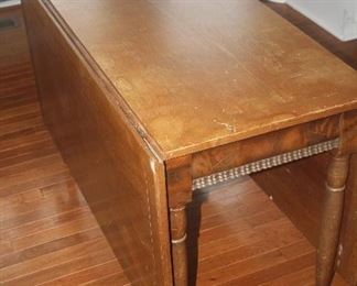 VINTAGE MAPLE DROP LEAF TABLE