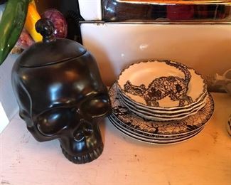 Skull and dishes 