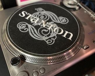 turntables