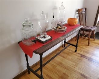 dining room buffet table