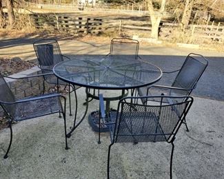 wrought iron patio set