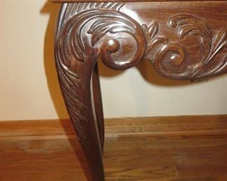 Carved Mahogany Chippendale Ball & Claw Console Table
Rope carved Front Skirt(detail)
