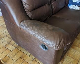 https://www.grasons.com/wp-content/uploads/2020/01/img-20200117-112528-642792-zgB4gys5.jpg