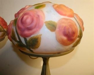 VIEW 2 CLOSE UP PUFFY LAMP SHADE