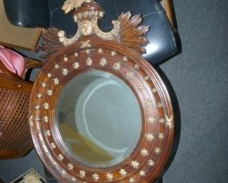 VIEW 2 CLOSEUP FEDERAL MIRROR