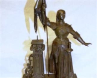 14IN. BRONZE LADY FIGURE W/FLAG