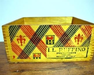 VIEW 2 14IN. DOVETAILED SHAKER BOX