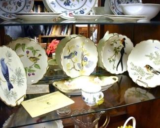 ROYAL WORCHESTER CHINA W/BIRDS