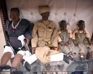 BLACK AMERICANA ITEMS SOLD ON SUNDAY