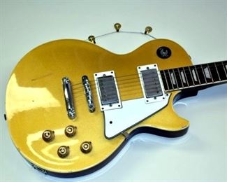 VIEW 2 CLOSEUP LES PAUL GIBSON GUITAR