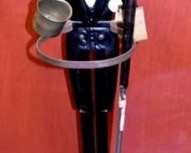 34IN. CAST BLACK AMERICANA BUTLER