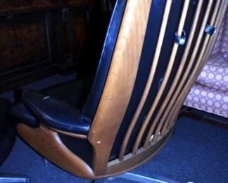 VIEW 3 BACKSIDE HAYFIELD WAITFIELD CHAIR