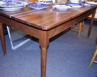 VIEW 2 W/TURN LEGS WALNUT TABLE