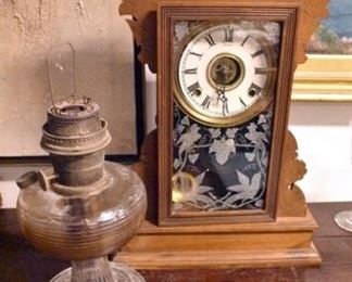 GILBERT KITCHEN CLOCK/ALADDIN OIL LAMP