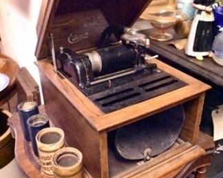 VIEW 2 EDISON CYLINDER PLAYER