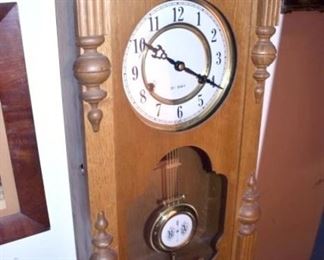 ENGLISH OAK WALLCLOCK