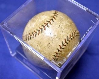 DSC 0511 Large Web view