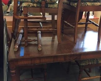 Art Deco antique dining table and chairs. Wow this horrible photo I took doesn't do it justice!