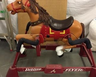 radio flyer horse