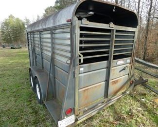 VIEW 4 BACKSIDE W/ MULTI FUNCTION DOORS 