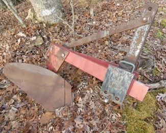 3PT HITCH SINGLE BOTTOM PLOW 