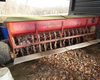 VIEW 2 BACKSIDE CLEAN MASSEY FERGUSION DRILL 