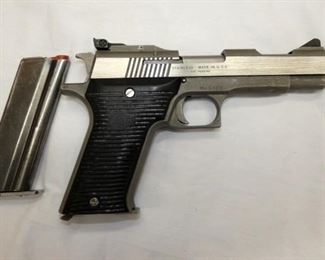 VIEW 3 AUTO MAG 22 MAGNUM 