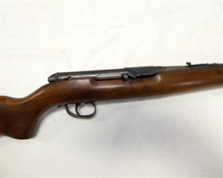 VIEW 2 CLOSEUP REMINGTON MOD. 550-1 22 