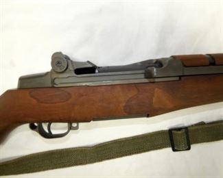 VIEW 2 CLOSEUP SPRINGFIELD M1 GARAND 