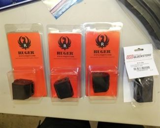 RUGER 10/22 MAGS,GLOCK MAGS LOADER 
