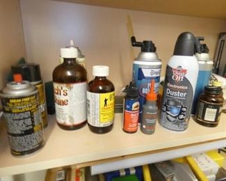 VARIOUS CLEANING SUPPLIES 
