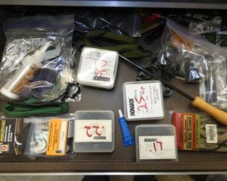 GUN CLEANING KITS,SUPPLIES 