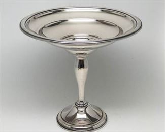 Lot 027
International Sterling Silver Berkeley Weighted Compote