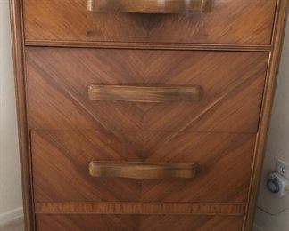 Waterfall Highboy