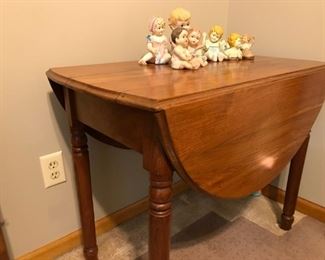 Vintage Drop-leaf table