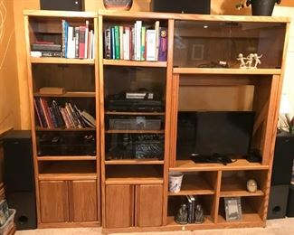 2-Piece Oak Media & bookshelf set