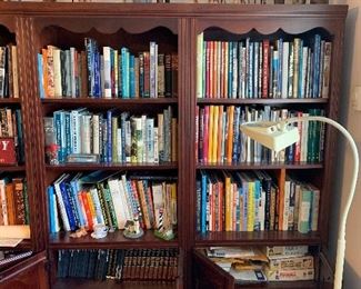 Books, bookcases and lighting 