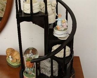 Display of music boxes.