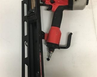 Milwaukee 21 Degree Round Head Nailer