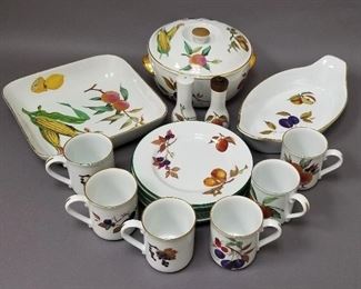 Royal Worcester "Evesham"