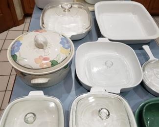 Lots of Kitchen Items