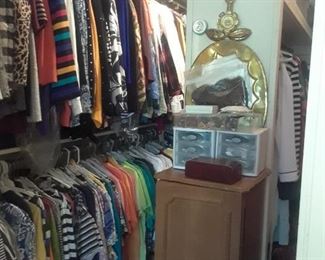 You cannot imagine how many clothes there are! Guest rooms are packed! This triple size master closet contains enough to stock a boutique. Sizes med to Xlarge to a few size 18. Chicos and other popular brands.