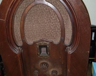 Antique Philco Radio