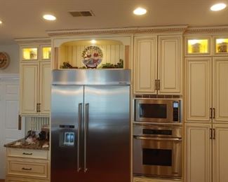 Many items in kitchen for sale